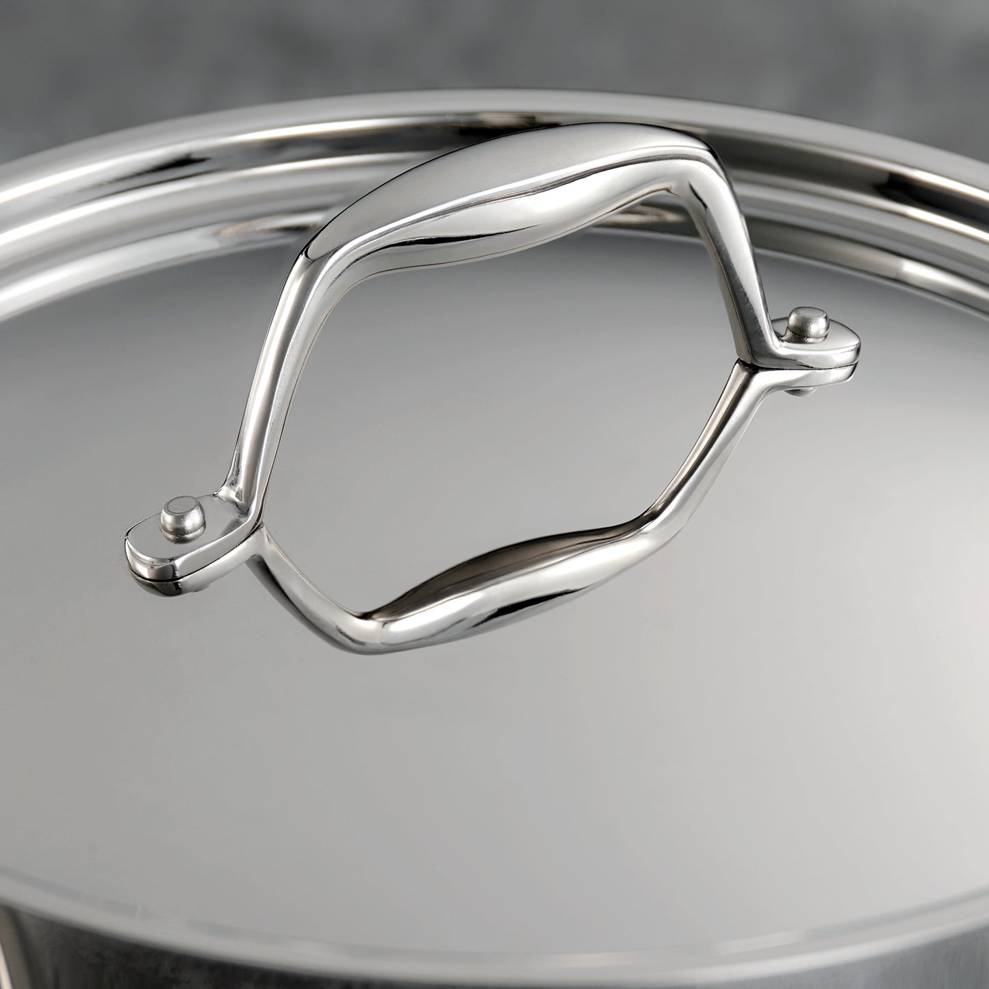 Tramontina Signature 3 Qt Tri-Ply Clad Stainless Steel Covered Deep Saute Pan